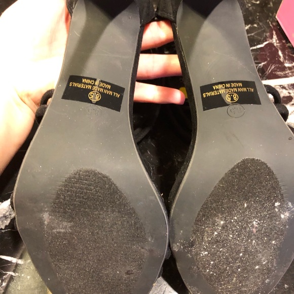 🌷Spring🌷 Black heels - Picture 5 of 8